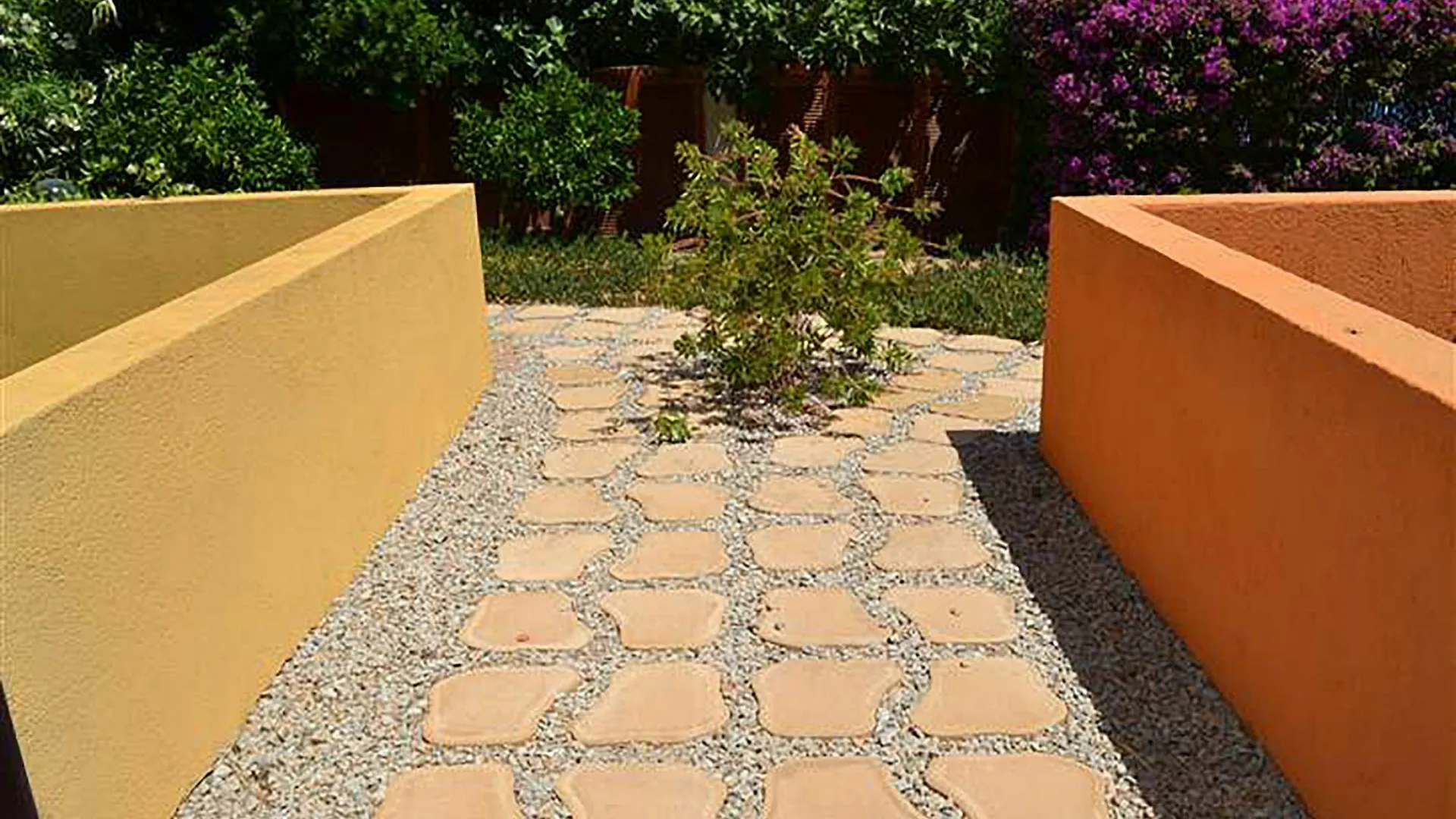 Residence L'Isola Surf House Palau 0*,  Italia