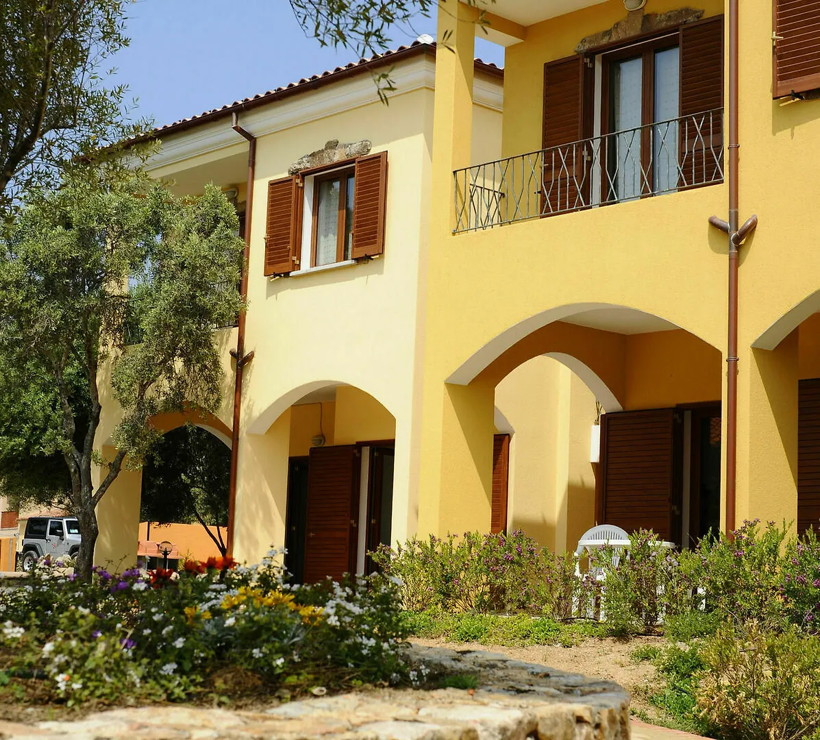 Residence L'Isola Surf House Palau 0*,  Italia